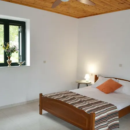 Casa vacanze Liotrivi Volímai